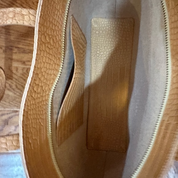❤️🎉 WOW AUTHENTIC TEDDI JOELLE TOTE, UNDYED NATURAL CROC EMBOSSED mother tote❣️ - Picture 4 of 6